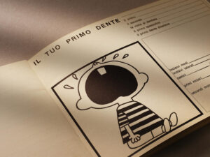 Dalla tua nascita, brochure pubblicitaria, particolare (anni ’60-’70 del XX sec.) / ph. Massimo Gardone